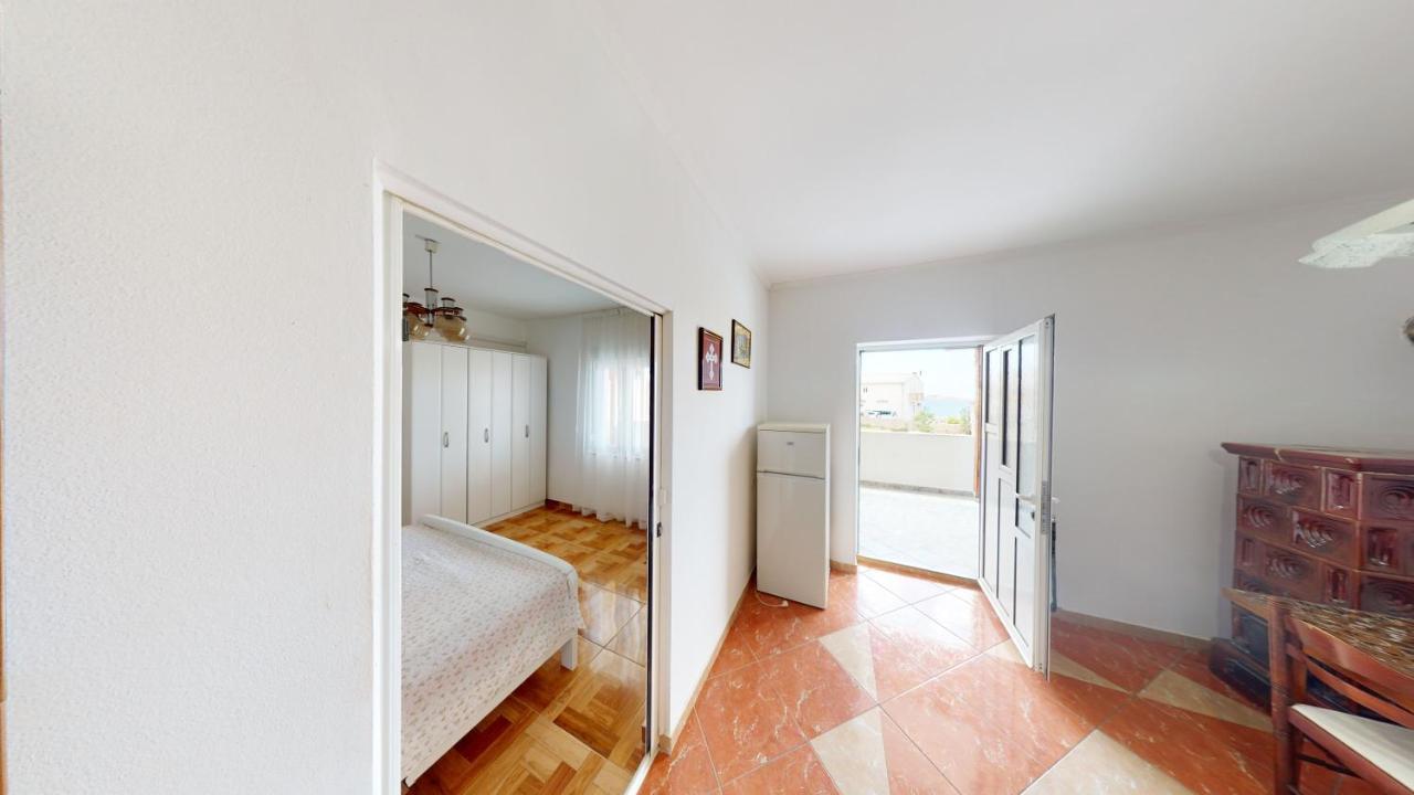 Jaska & Jelica House Apartments Metajna Kültér fotó