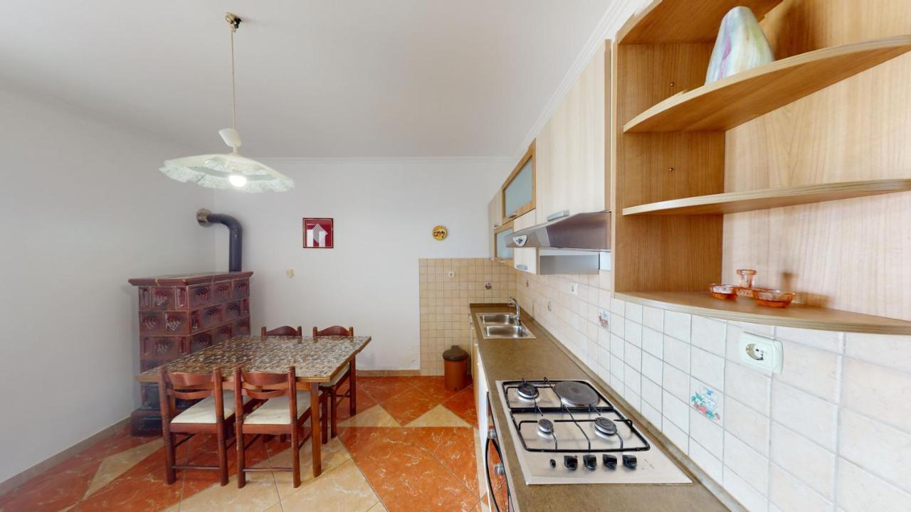 Jaska & Jelica House Apartments Metajna Kültér fotó