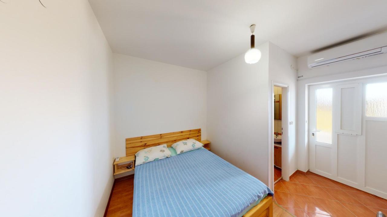 Jaska & Jelica House Apartments Metajna Kültér fotó