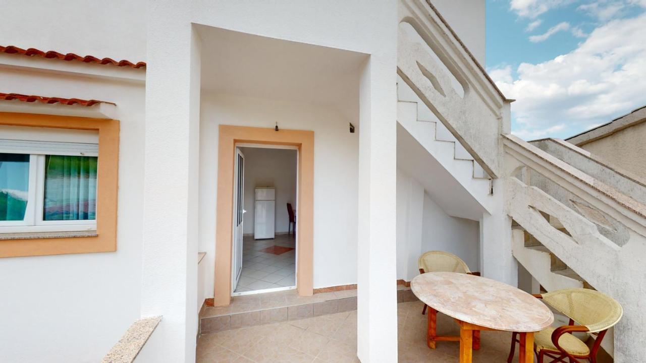 Jaska & Jelica House Apartments Metajna Kültér fotó