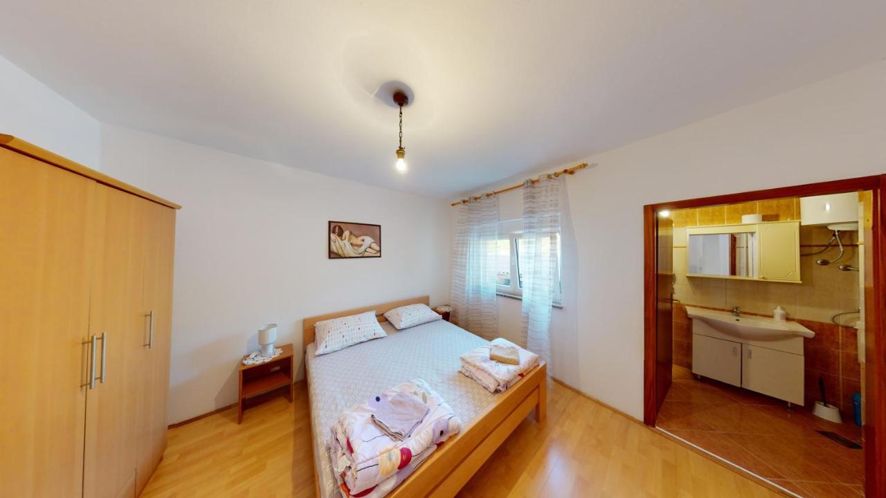 Jaska & Jelica House Apartments Metajna Kültér fotó